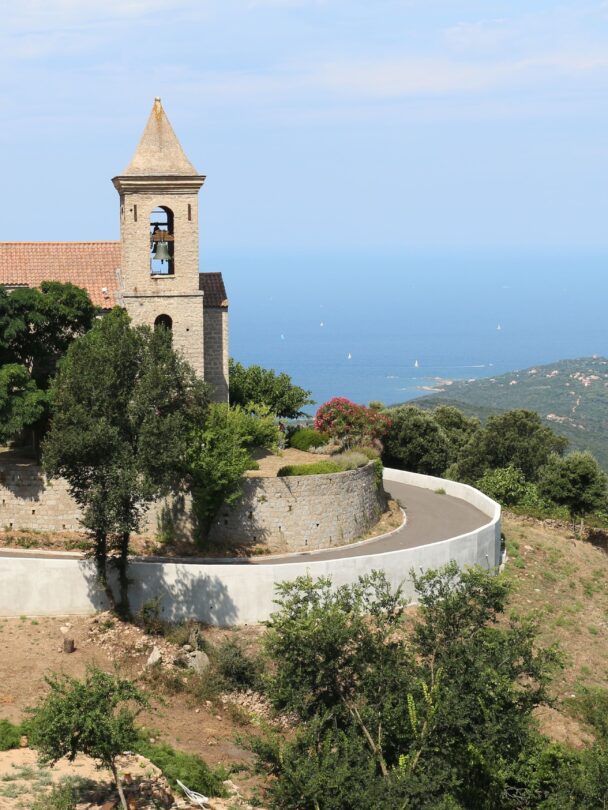 Guided Sardinia and Corsica bike tour