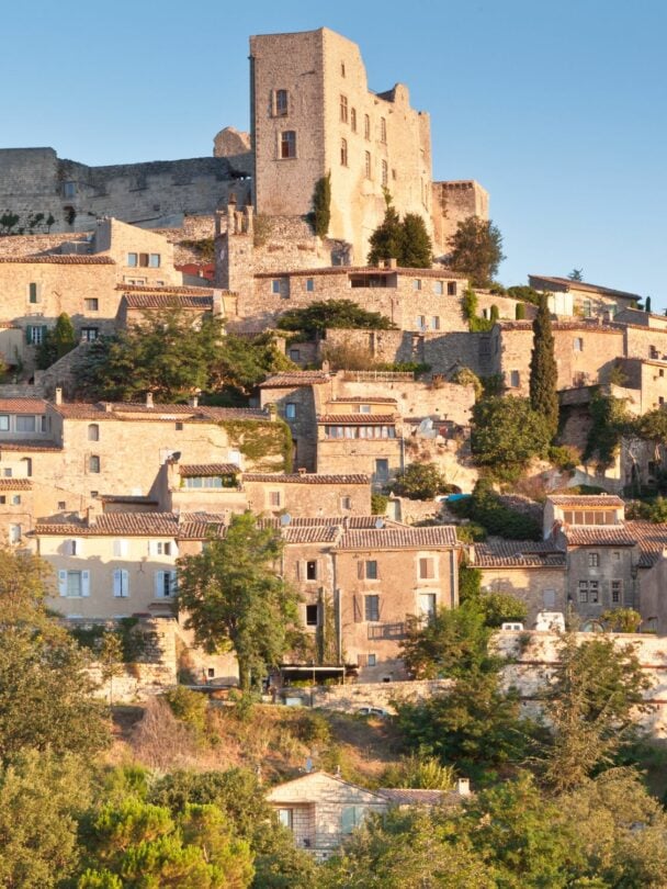 Five cyclists in Provence