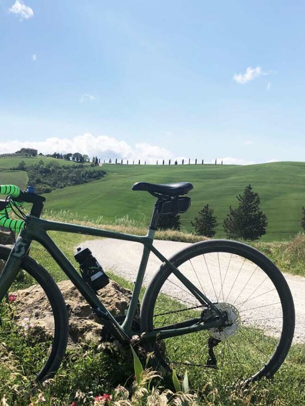 Guided Tuscany bike, wine, food tour