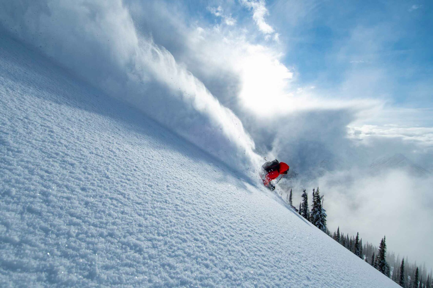 Long ski run on the Icefall Traverse