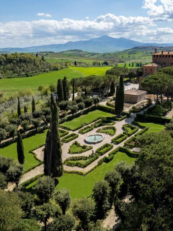 Guided Tuscany bike, wine, food tour