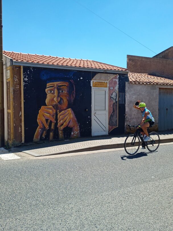 Guided self-guided bike tour in Sardinia