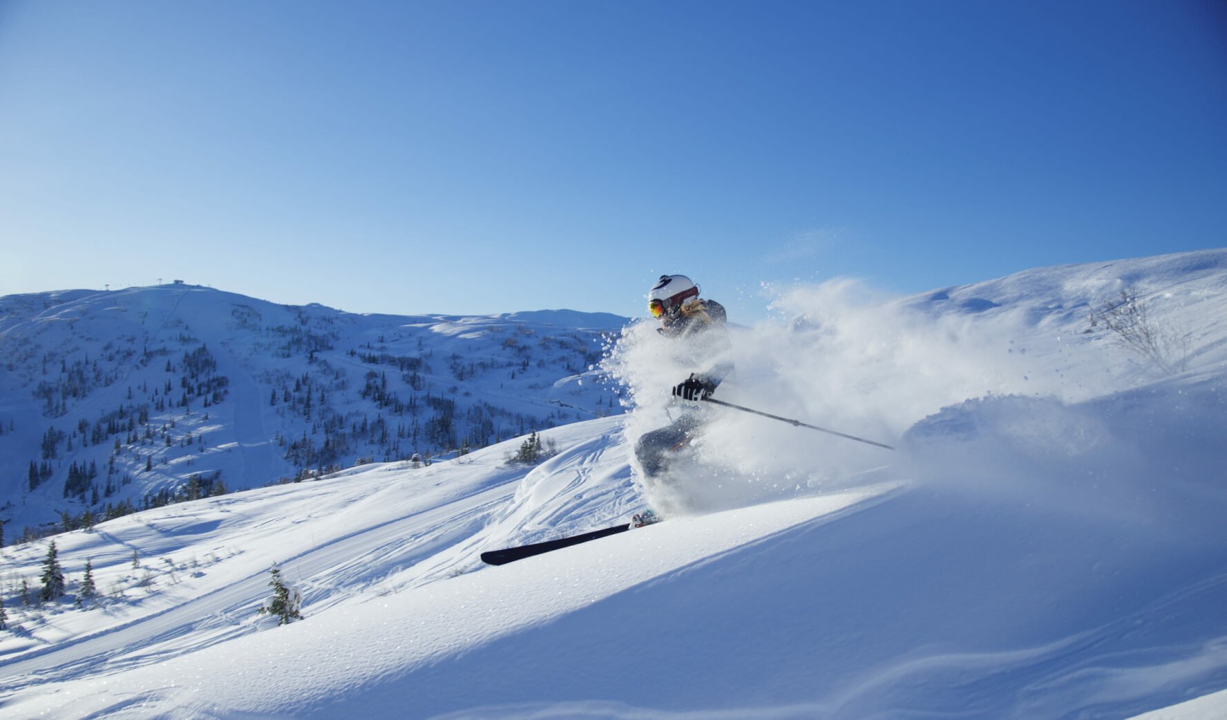 Skiing at Voss Resort