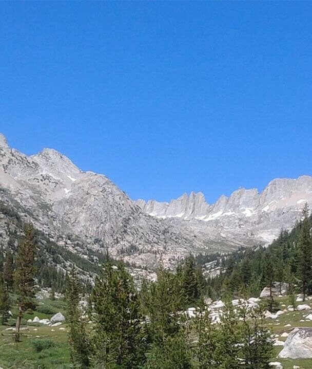 Guided Yosemite hiking tours