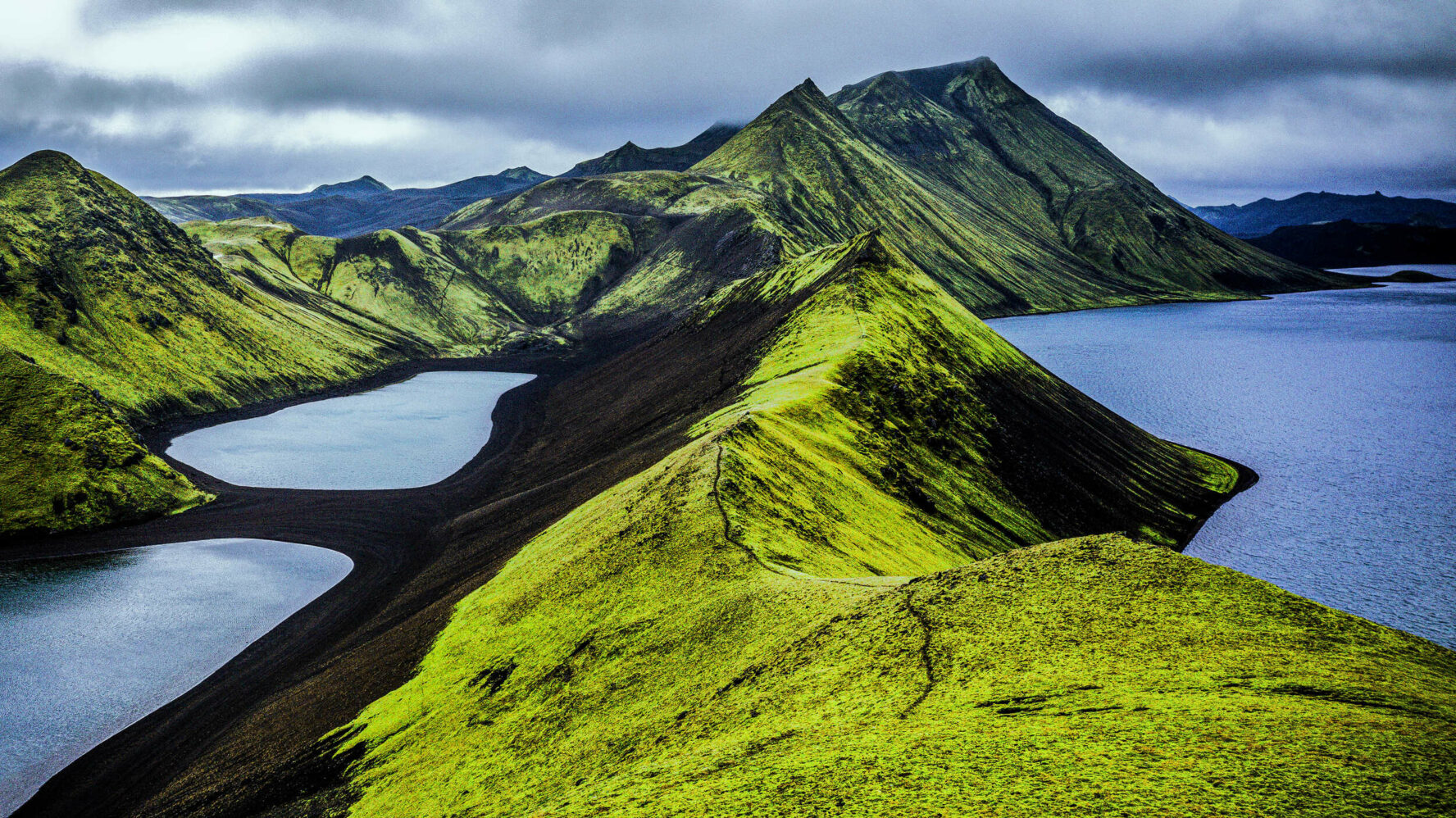 Mossy ridge above the Langisjor lake.
