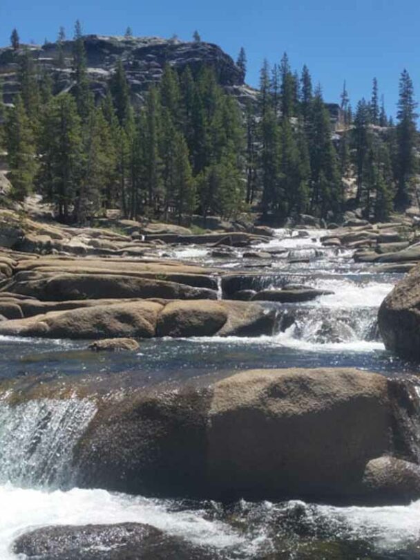 Guided Yosemite hiking tours