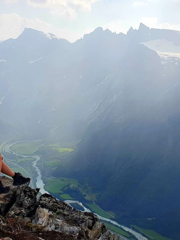 Guided women hiking retreat in Norway