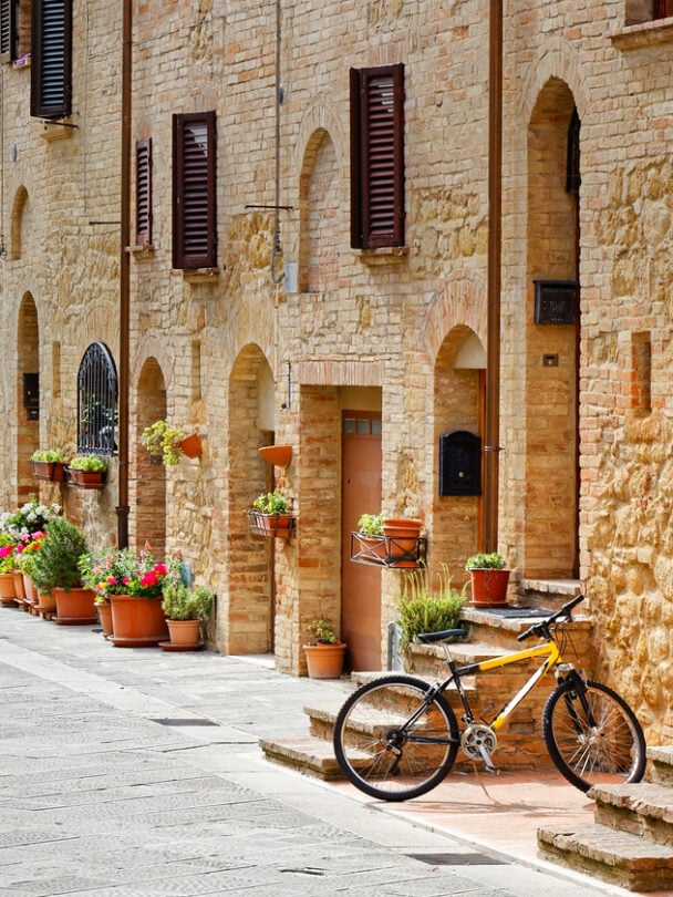 Self-guided bike tour in Tuscany