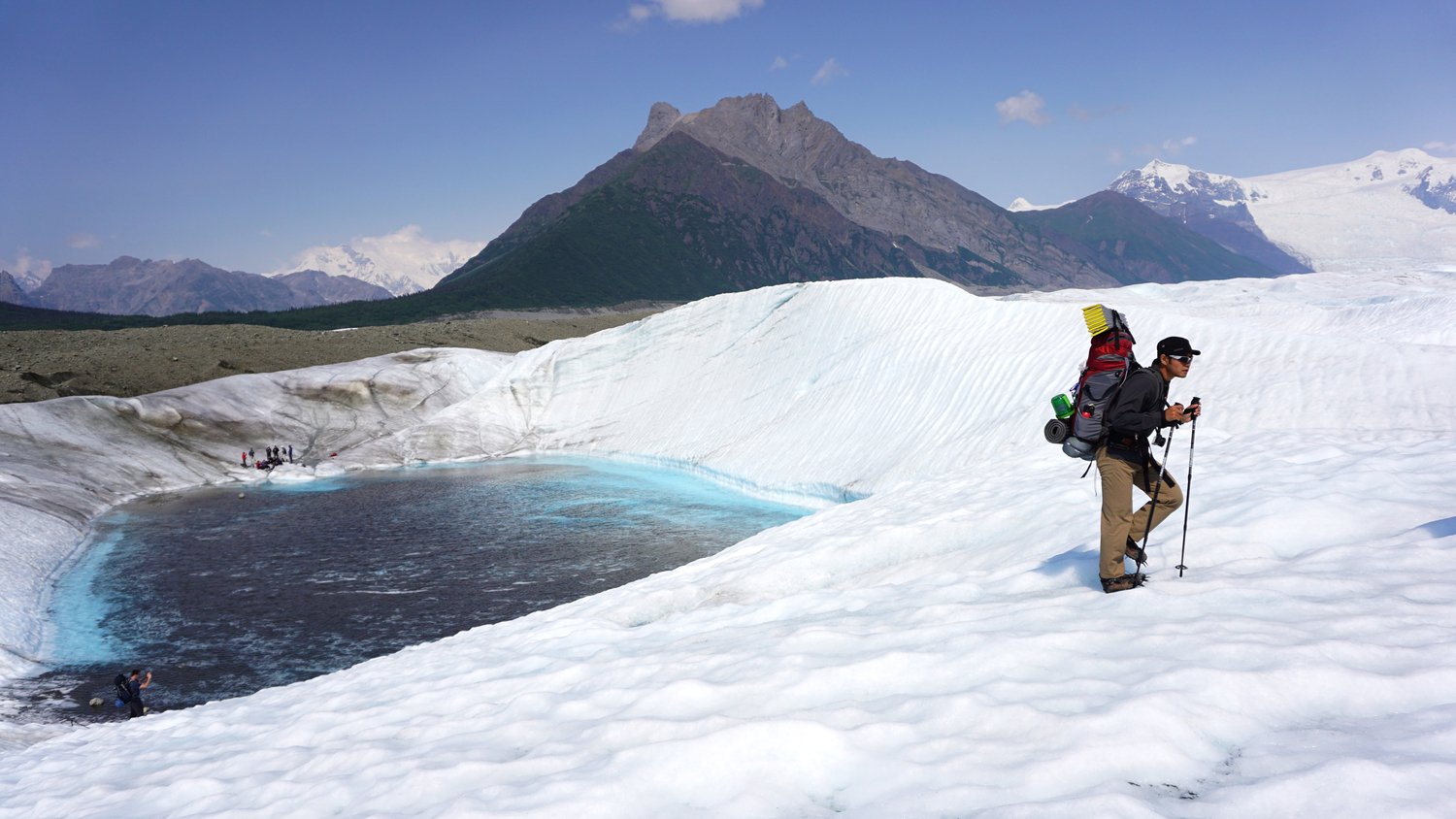 Hiking the Root Glacier