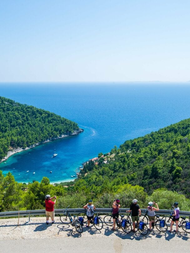 Two cyclists Croatia tour
