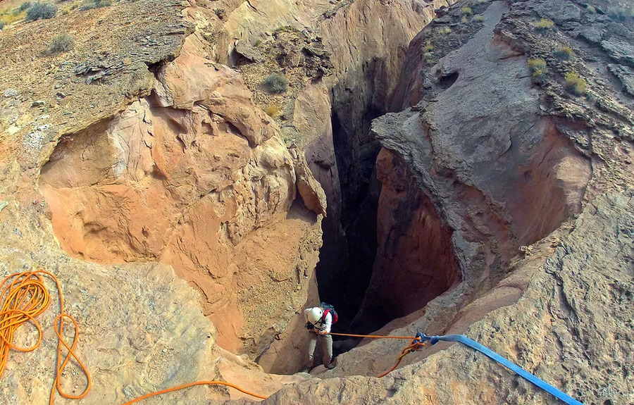Rappelling in the Southern Utah backcountry