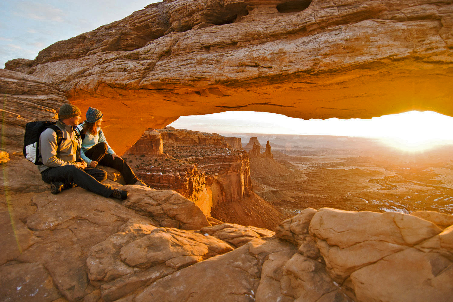 Sunset at canyon arch in Utah backcountry