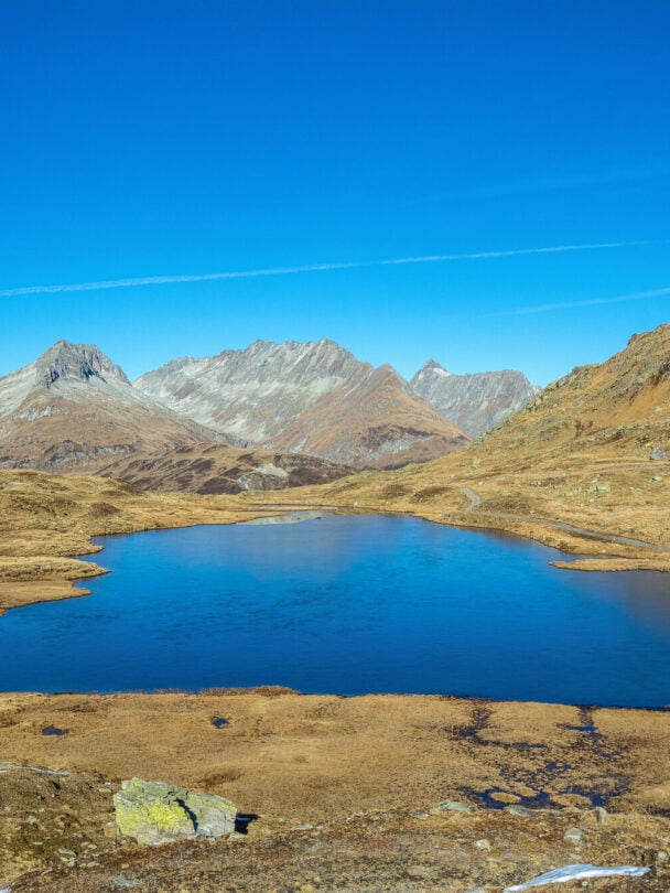 Guided Four Springs Trek in Central Swiss Alps.