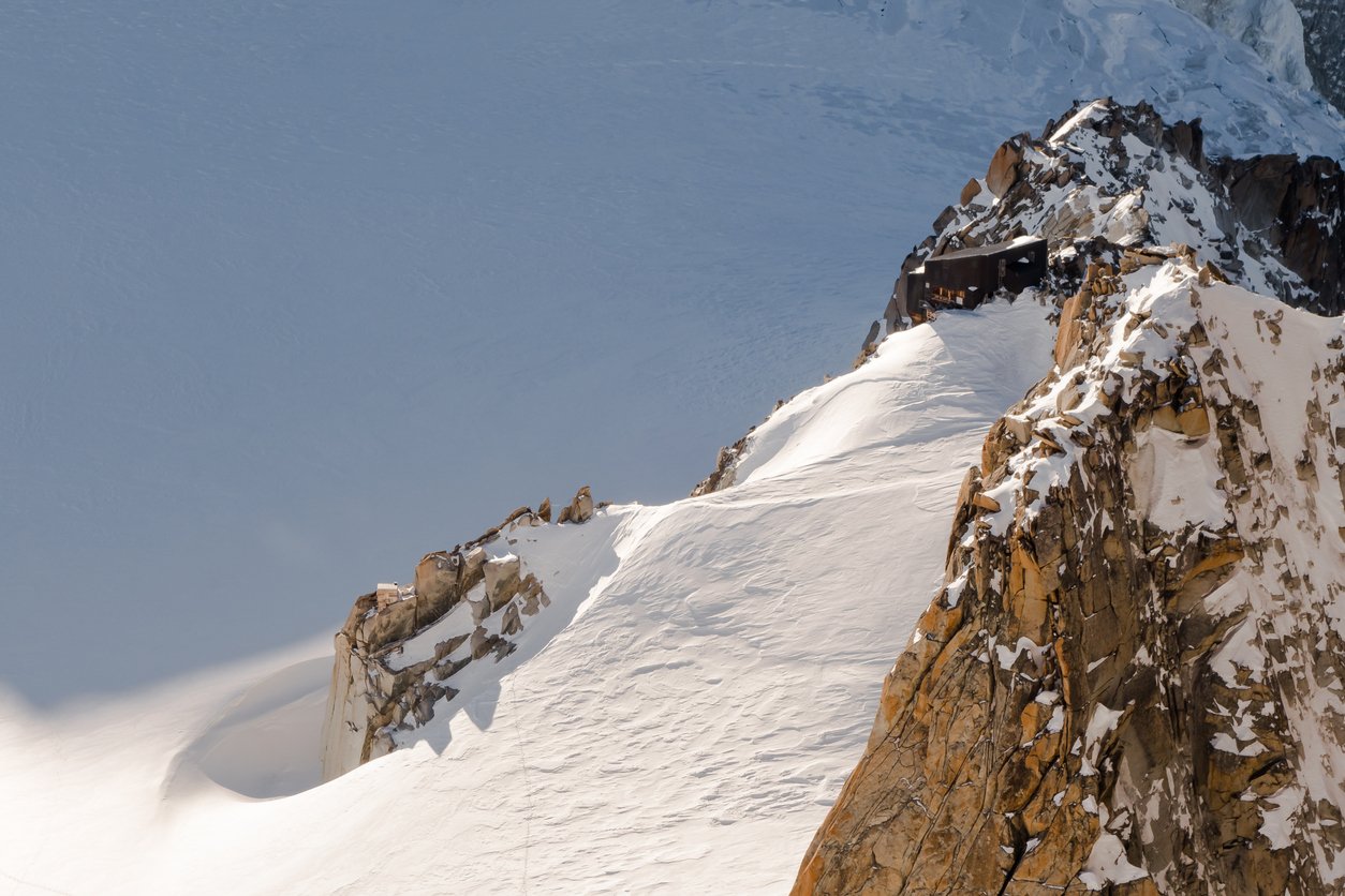 Cosmiques hut in France