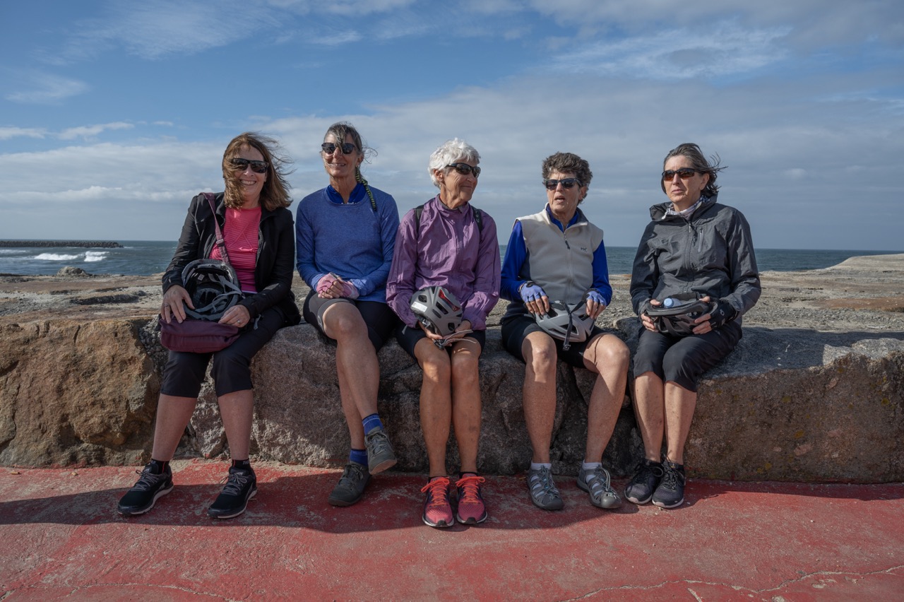 Douro group of women