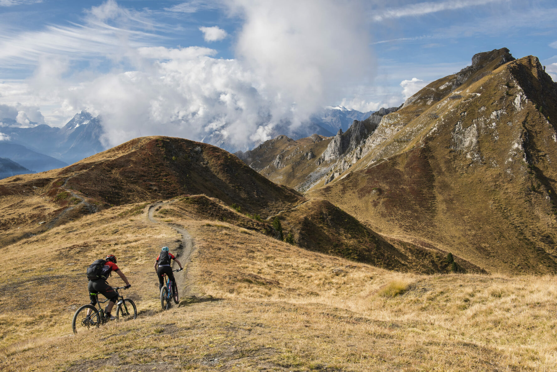 MTB around Verbier, two people