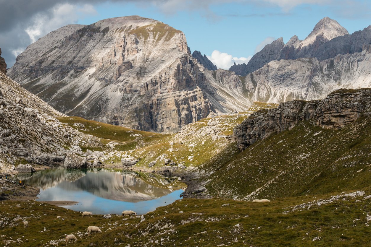 Lago di Crespeina in Dolomites
