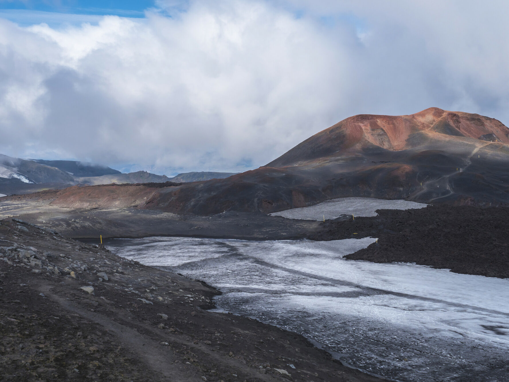 Volcanic landscape seen while hiking the Fimmvorduhals trail.