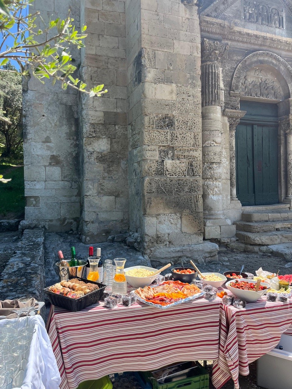 Amazing picnic Rhone