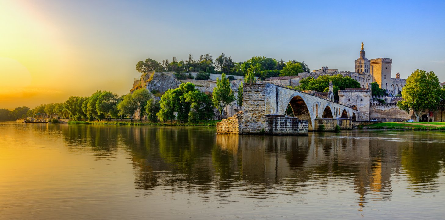 Beautiful Avignon bridge views