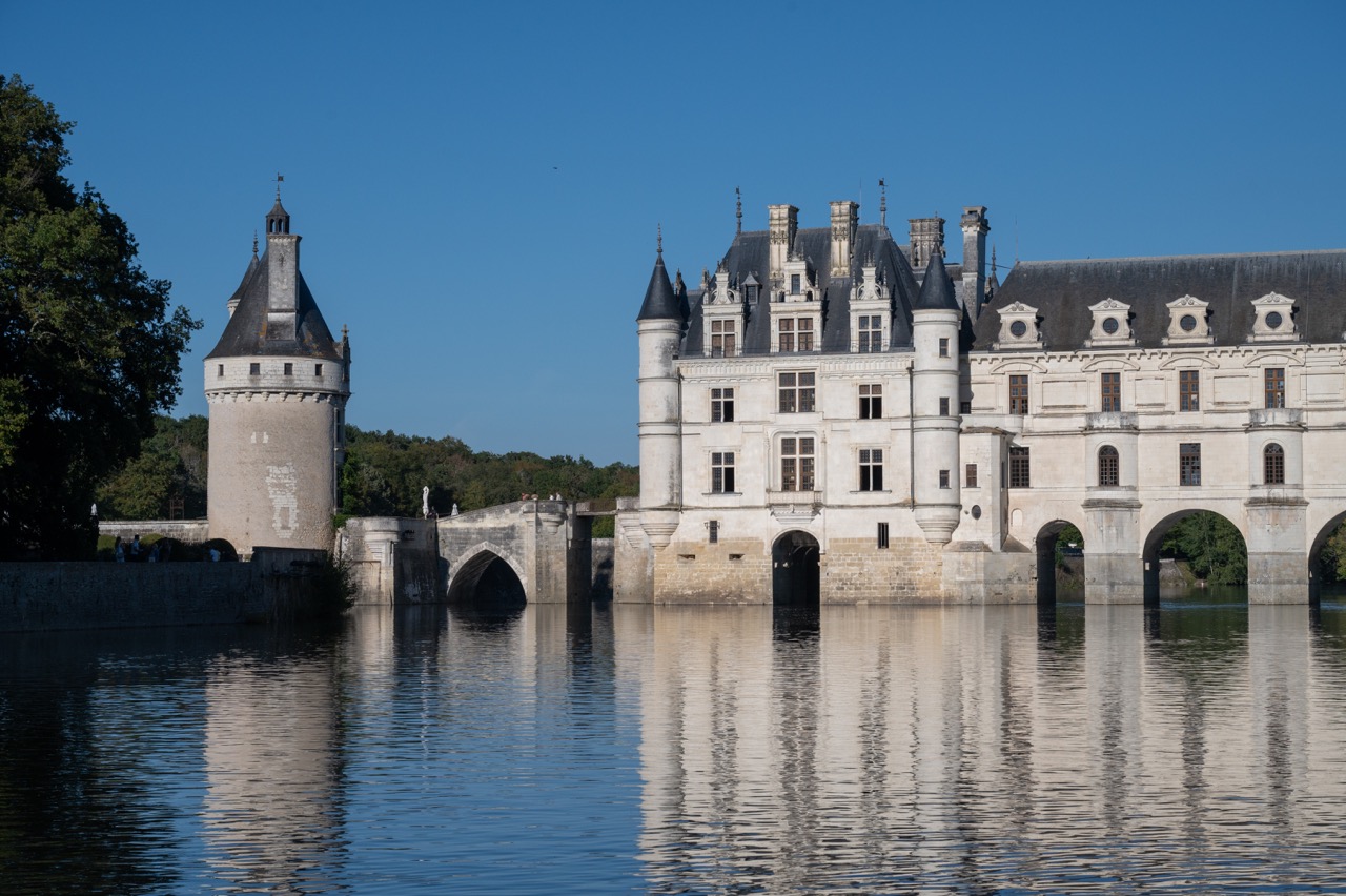 Chenonceau moated castle