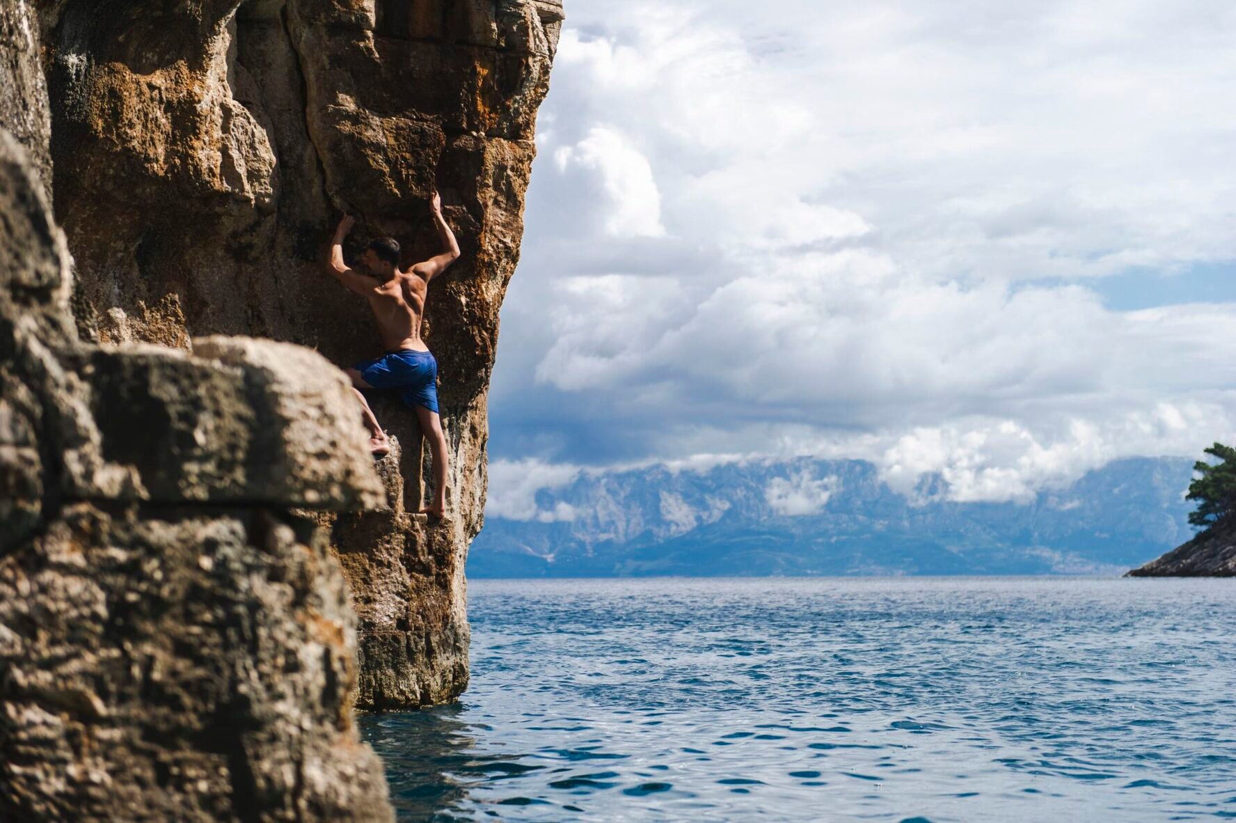 Deep water solo Croatia coast