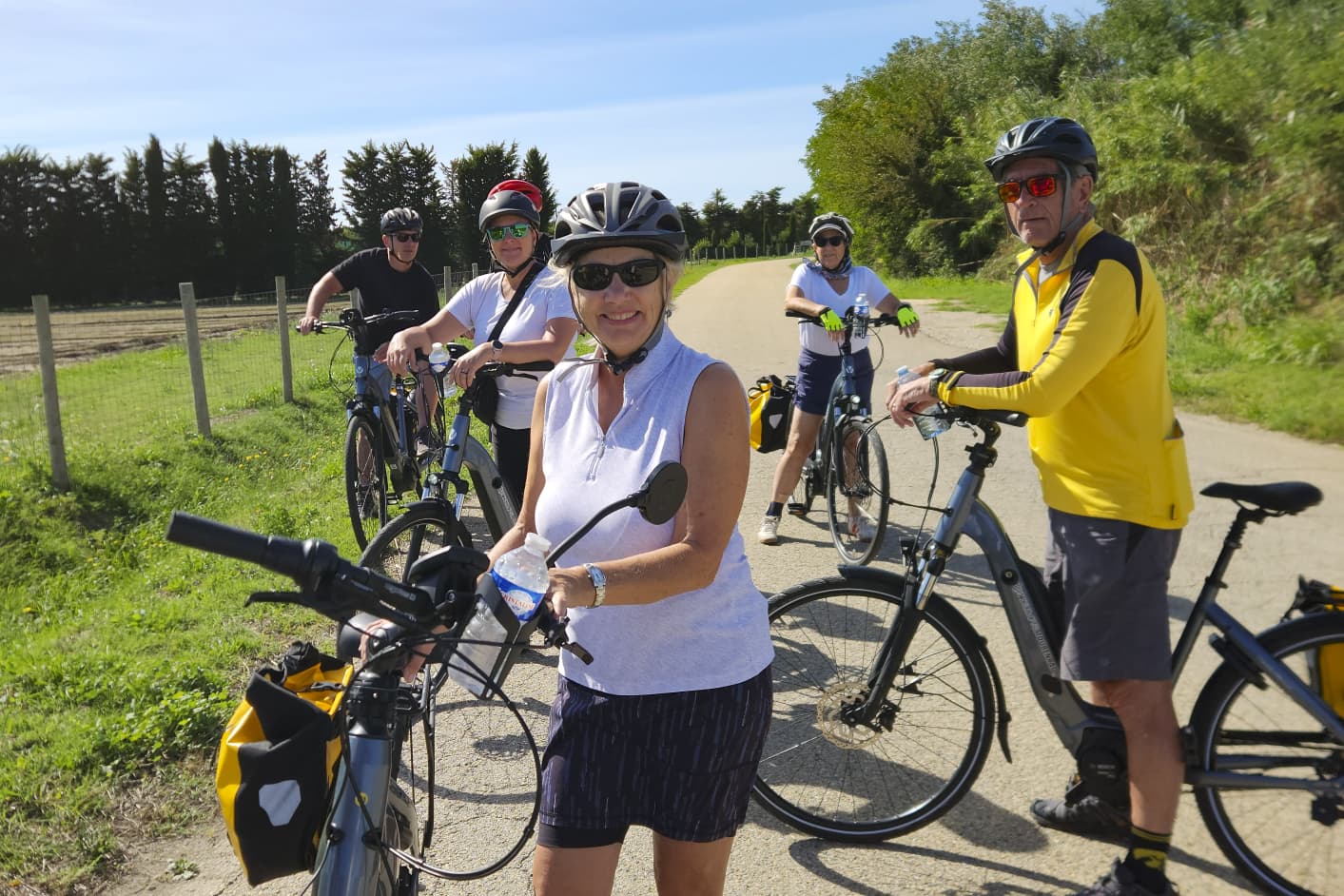 Provence bike boat tour