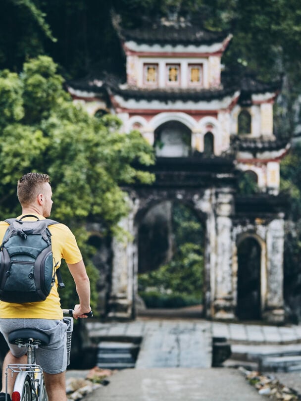 Guided tour from Saigon to Bangkok
