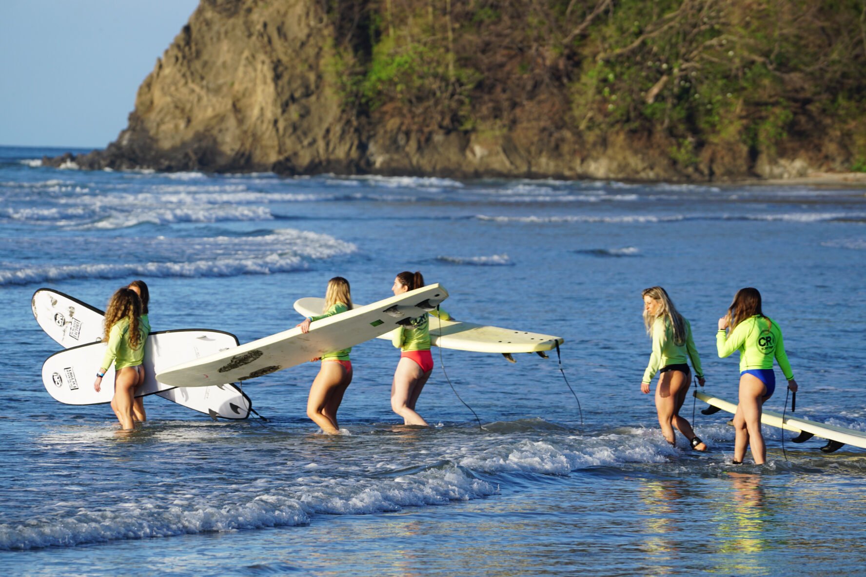 Group of friends, Samara surf camp