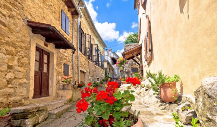 Hum Croatia street