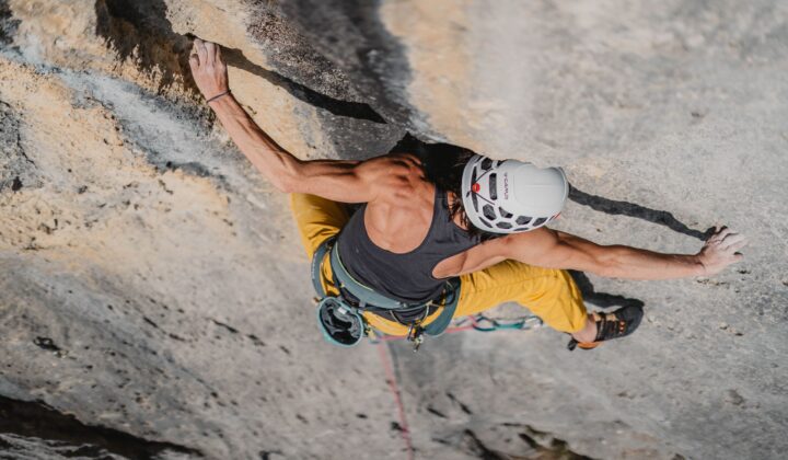 Strong woman climber