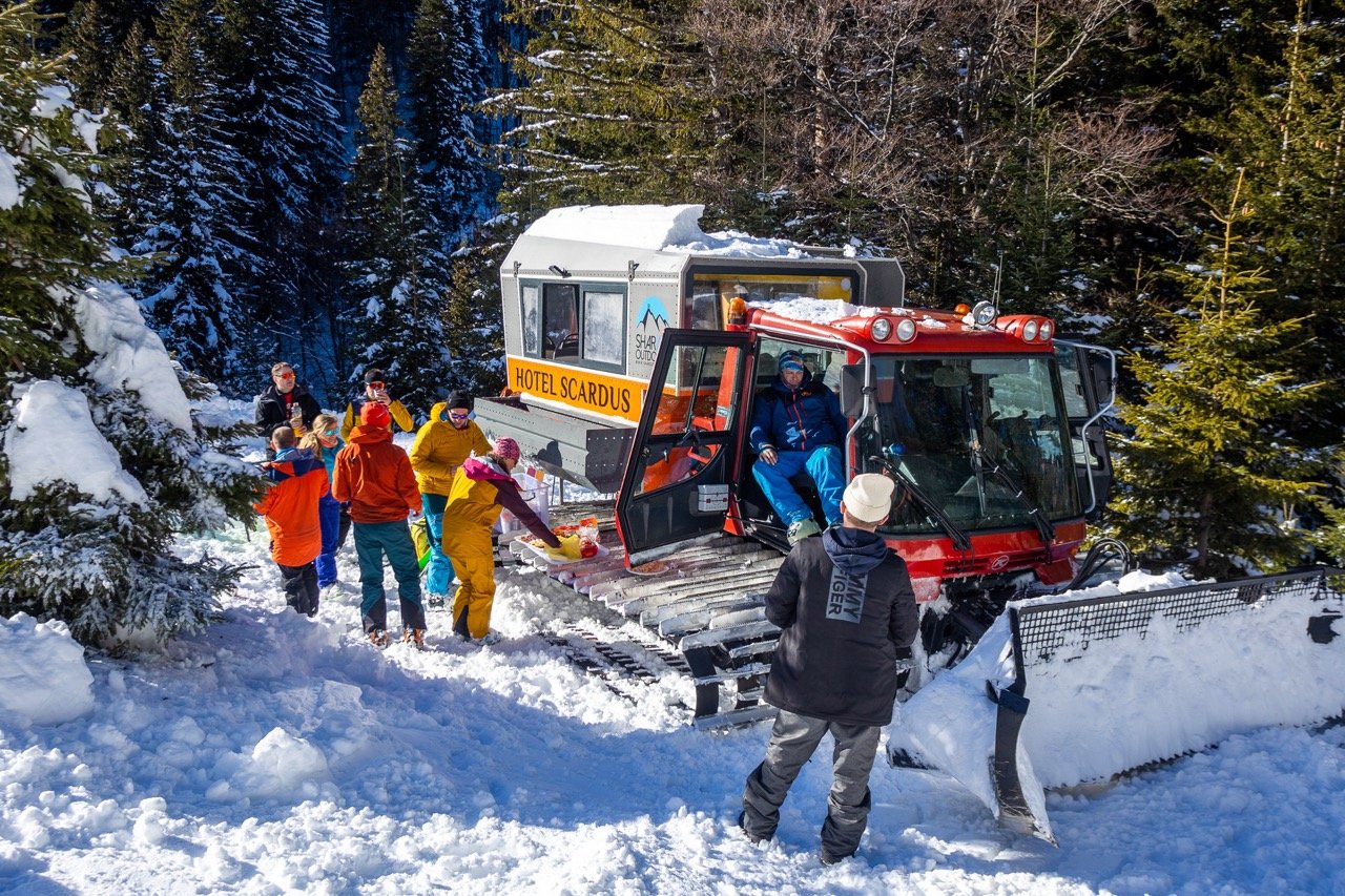 Arrival at Hotel Scardus