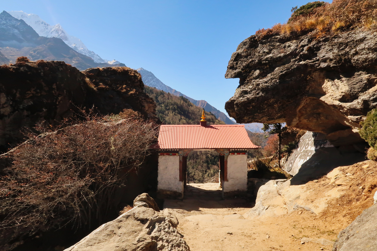 Pangboche to Tengboche route gate, Nepal