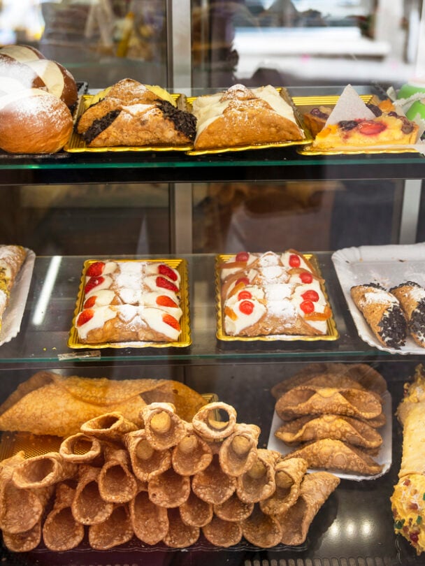 Sicily hiking tour guide