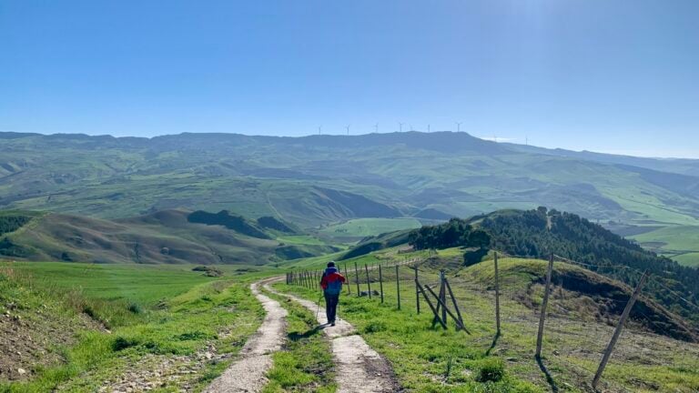 Sicily hiking tour guide