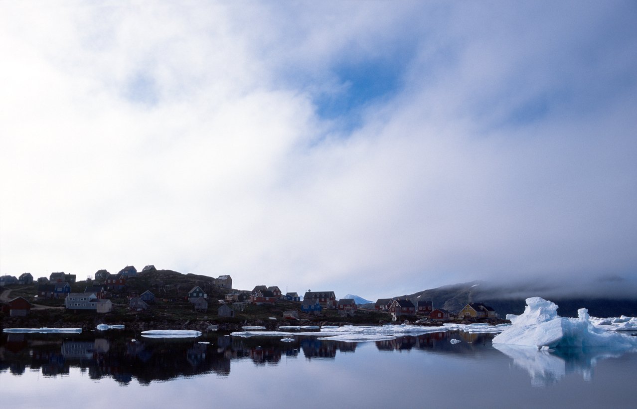 Silhouette of Kulusuk