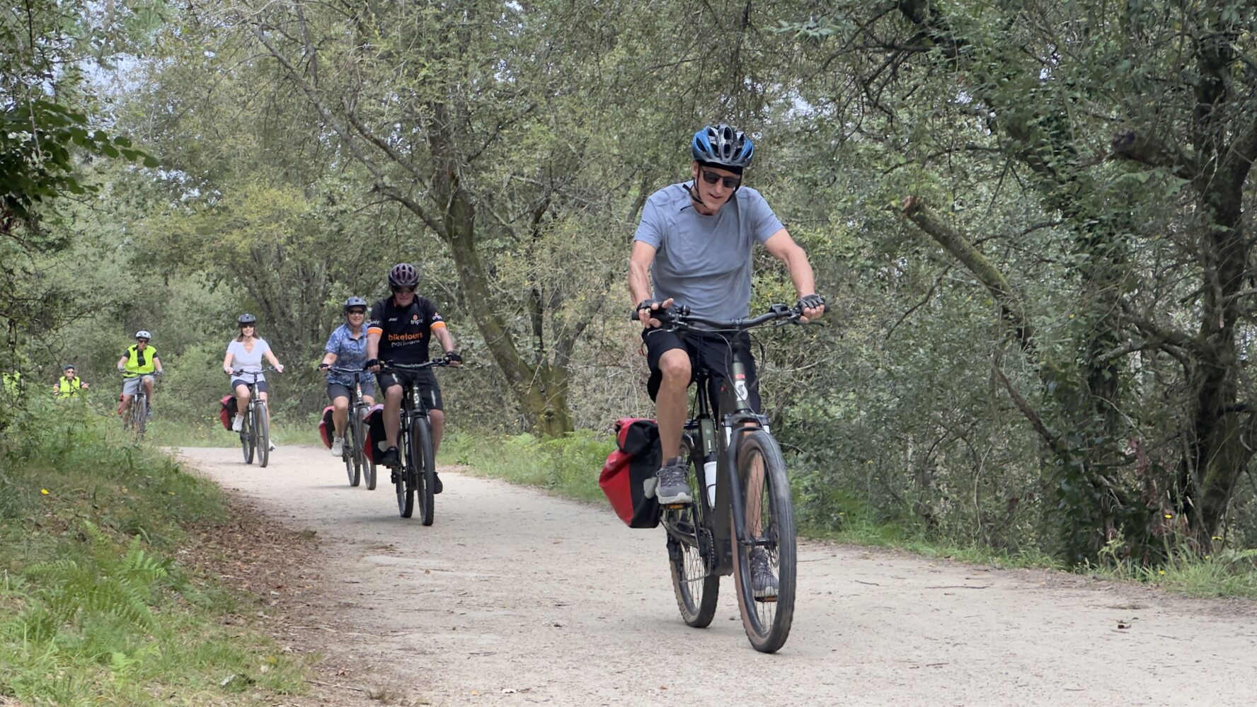 Camino Portugues cyclists