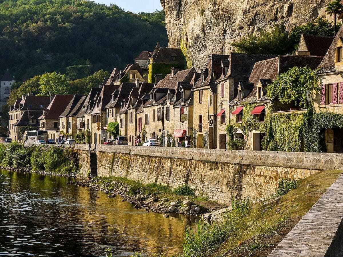 Dordogne cute houses
