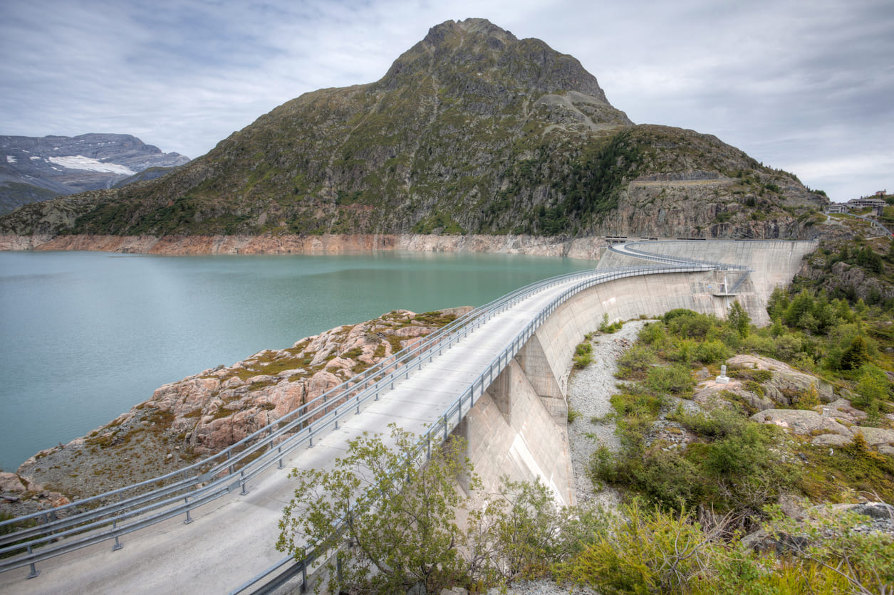 Emosson dam