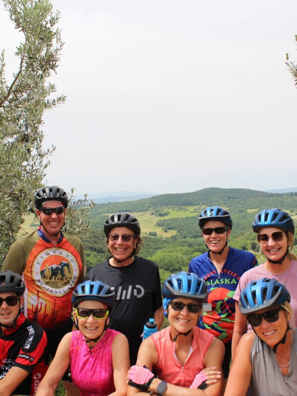 Guided Tuscany bike, wine, food tour