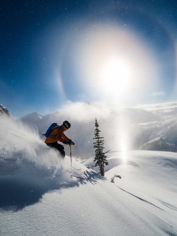 Heli-skiing at Silvertip Lodge: Unlimited Vertical