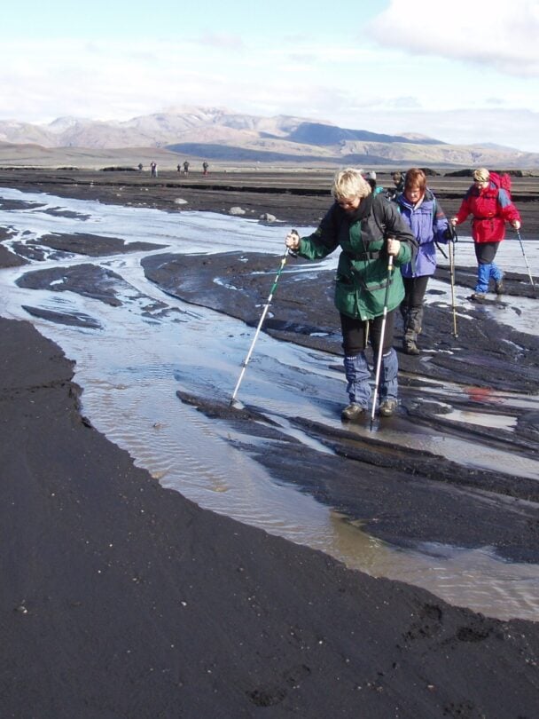 wading rivers of laugavegur
