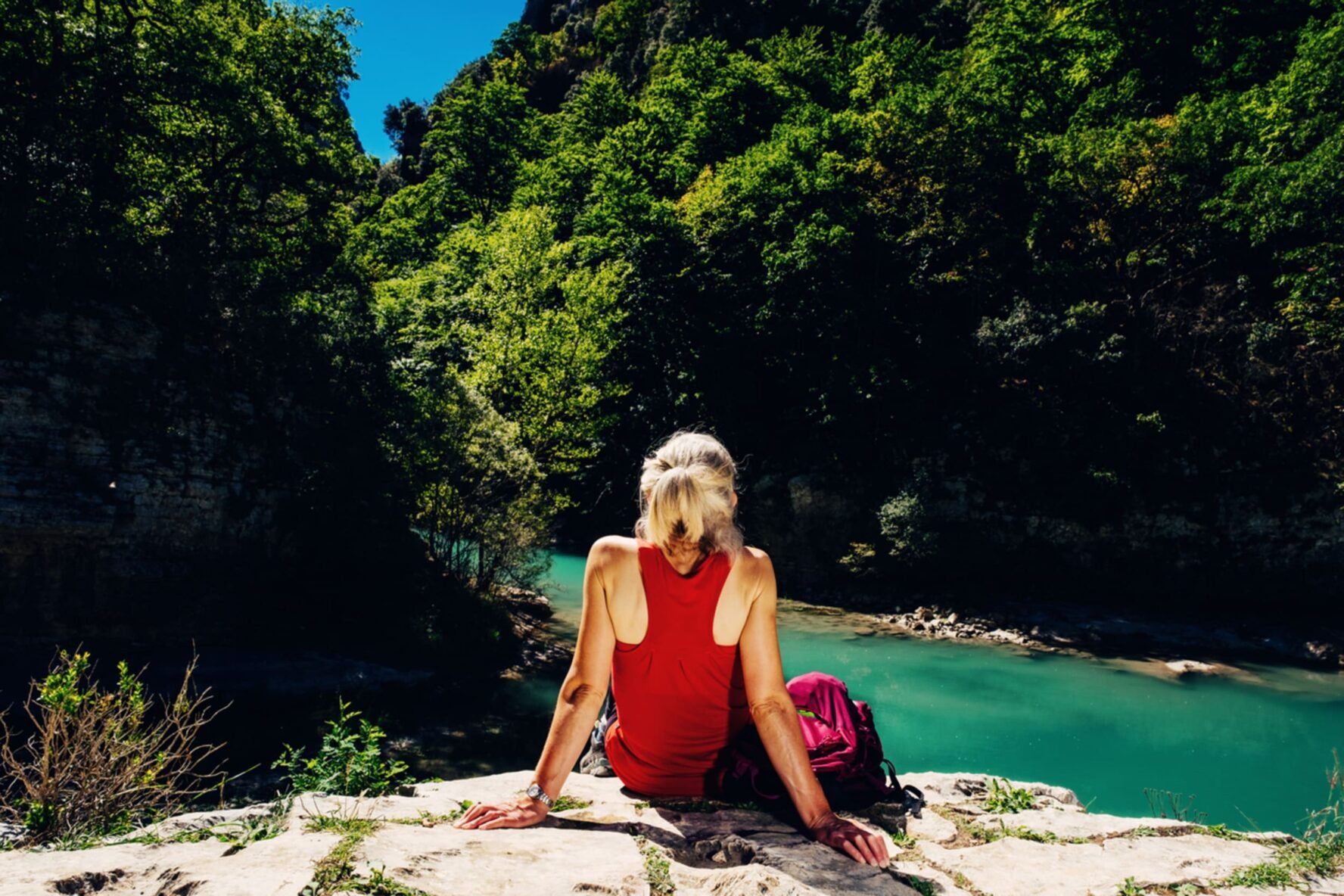 Woman sitting, Verdon