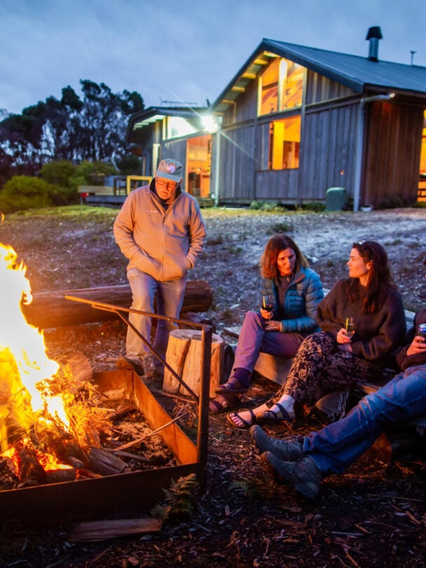 Bruny Island Kayak Tour: Paddle in Tasmania