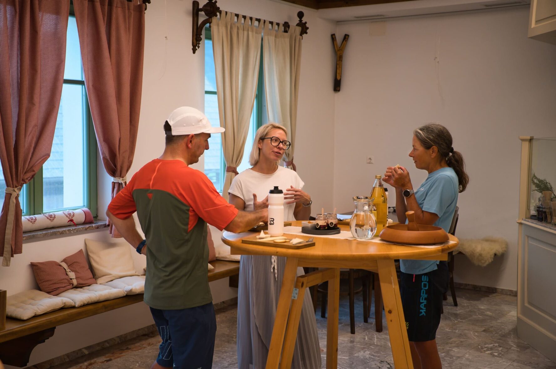 Cyclists on a food tasting experience