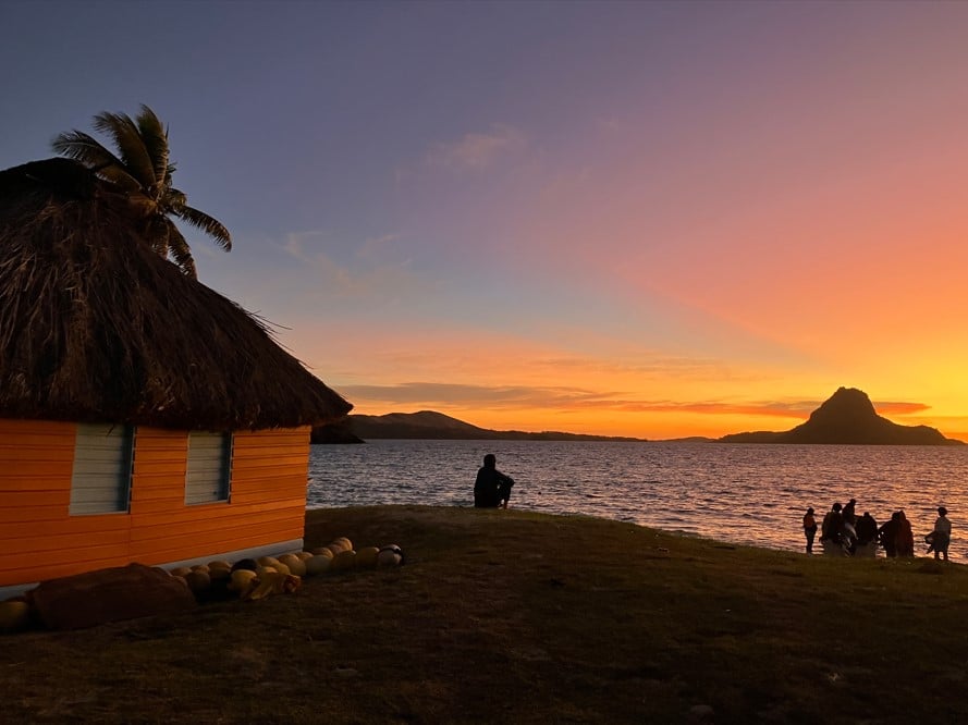Sunset, Fiji kayak tour