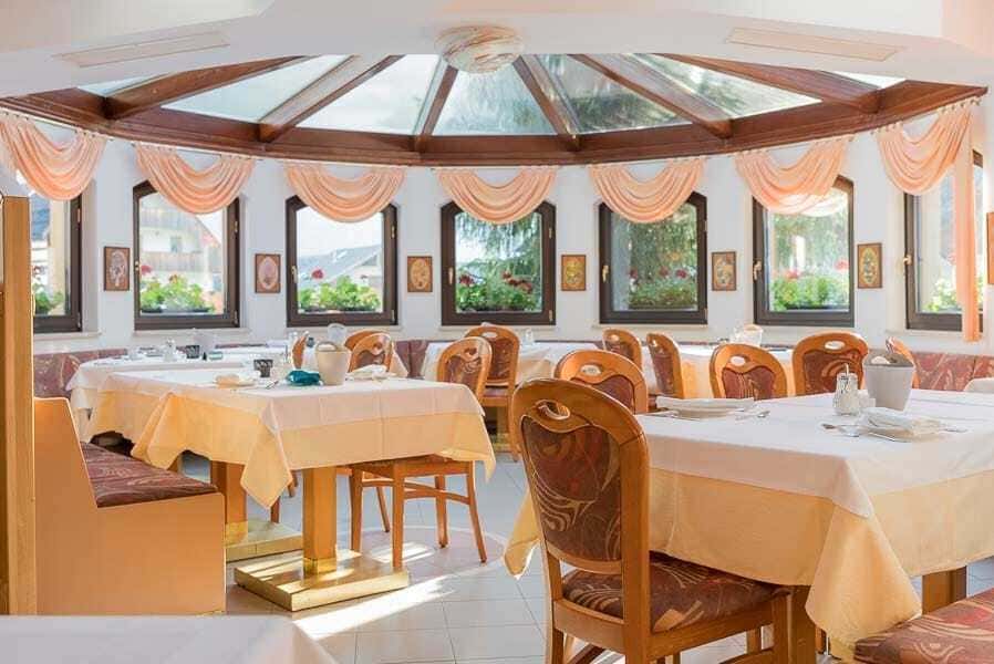 Dining room at Hotel Miklič