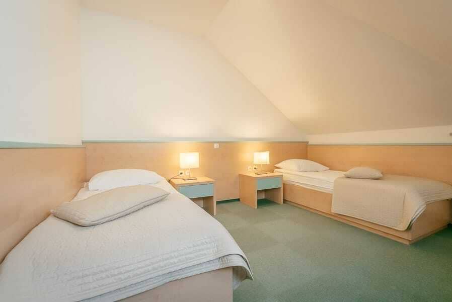 Twin room at Hotel Miklič