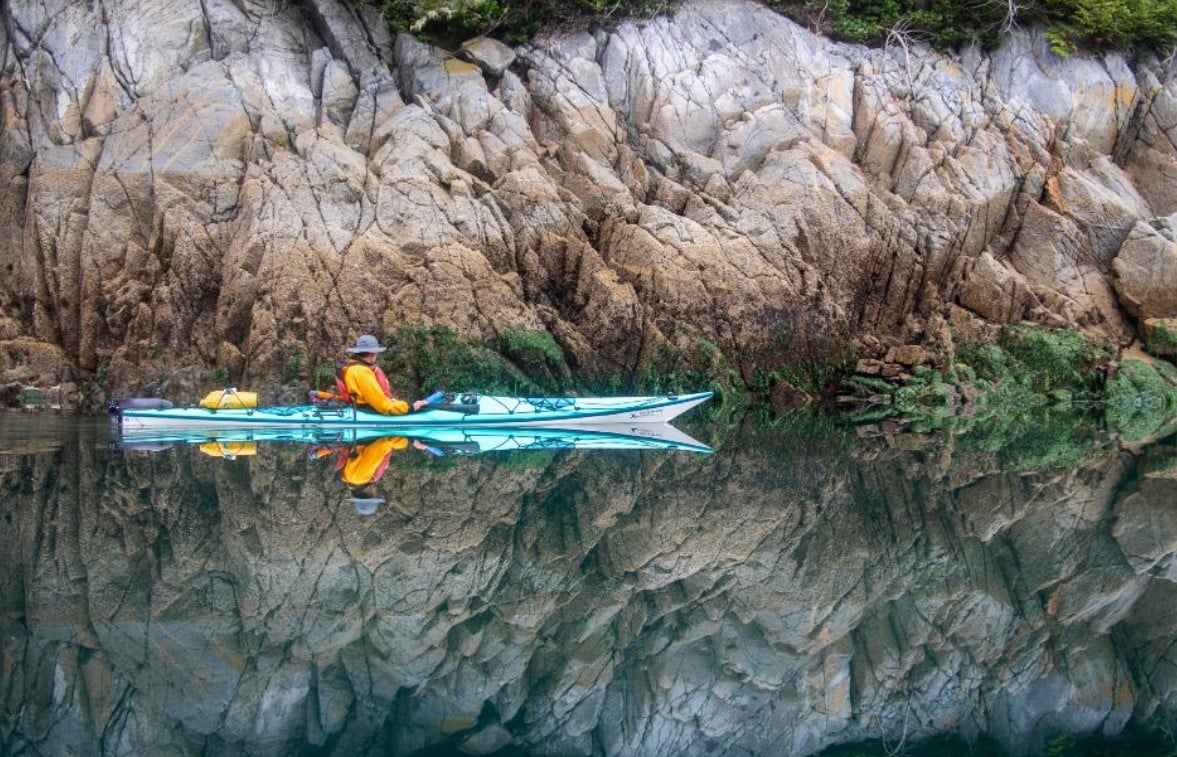 Johnstone Strait,kayaker resting