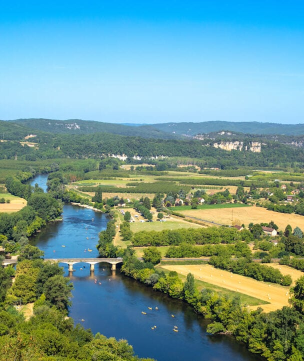 Dordogne cycling tour self guided